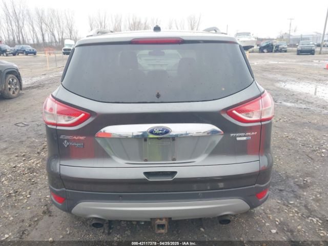 1FMCU9J94FUB49236 Ford Escape Titanium