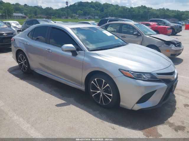 2018 TOYOTA CAMRY 4T1B11HK4JU037138 Photo 0