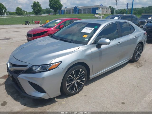 2018 TOYOTA CAMRY 4T1B11HK4JU037138 Photo 1