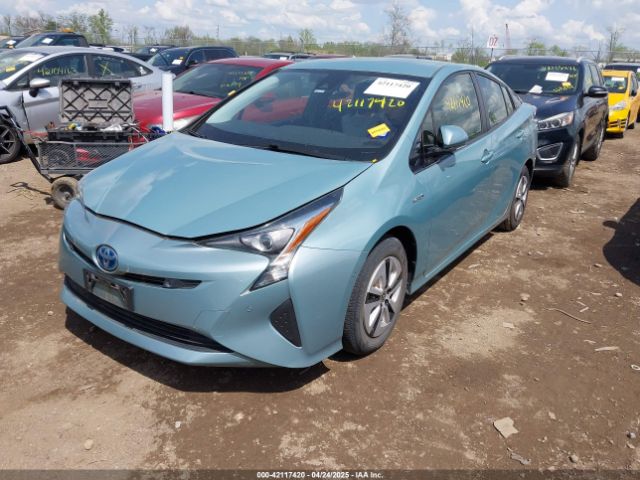 JTDKBRFU0J3061334 Toyota Prius Two