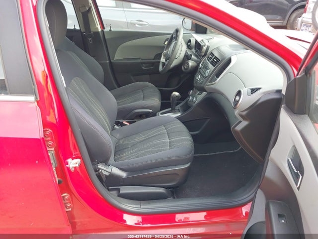 1G1JC6SHXE4182350 Chevrolet Sonic Lt Auto