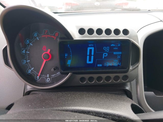 1G1JC6SHXE4182350 Chevrolet Sonic Lt Auto