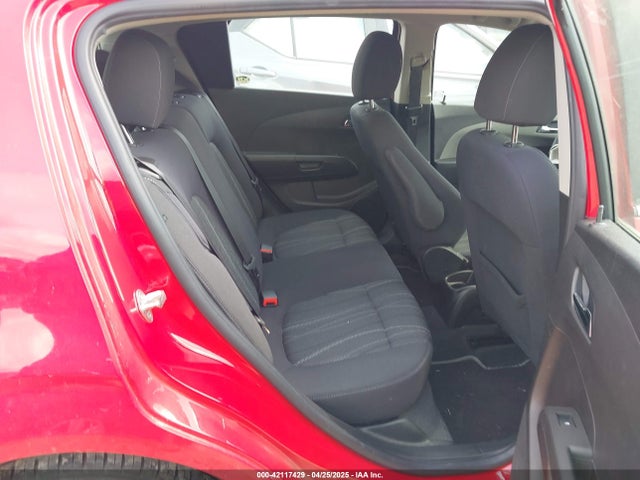 1G1JC6SHXE4182350 Chevrolet Sonic Lt Auto