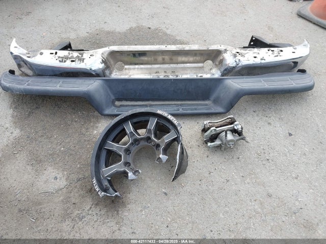 1GAZGPFG3K1158144 Chevrolet Express 3500 Lt