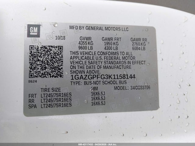 1GAZGPFG3K1158144 Chevrolet Express 3500 Lt
