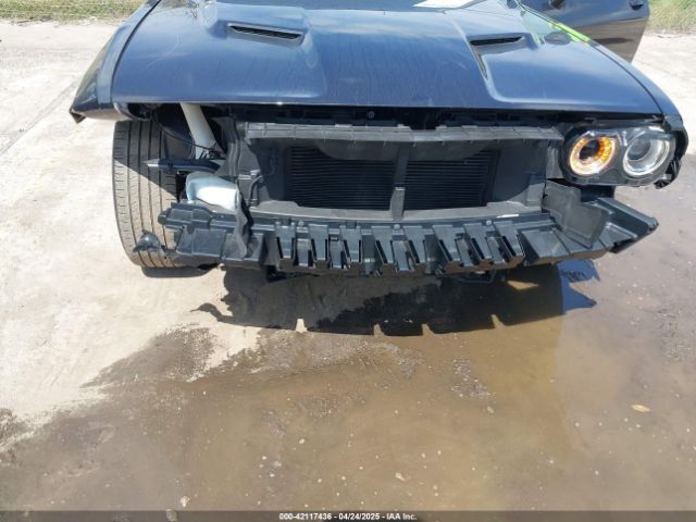 2C3CDZAG4KH549107 Dodge Challenger Sxt