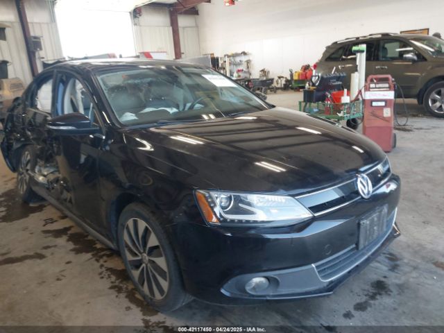 3VW637AJ2EM212692 auction archive image