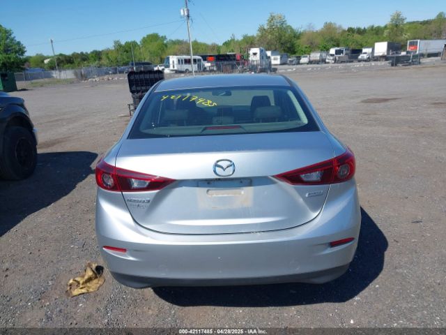 3MZBN1U70JM248025 Mazda Mazda3 Sport