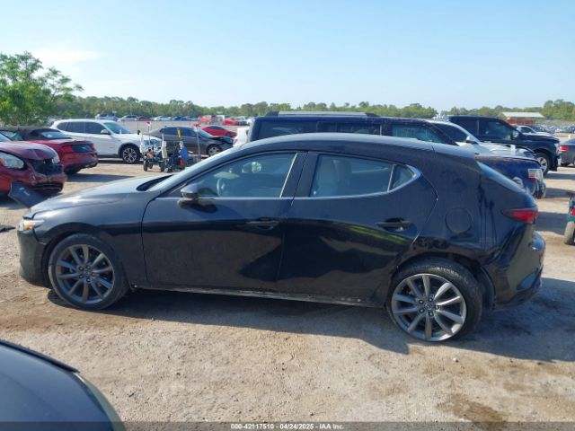 JM1BPBJM9K1122225 Mazda MAZDA3 HATCHBACK