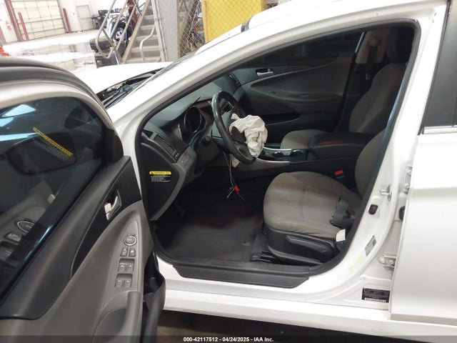 5NPEB4AC6EH907345 Hyundai SONATA GLS