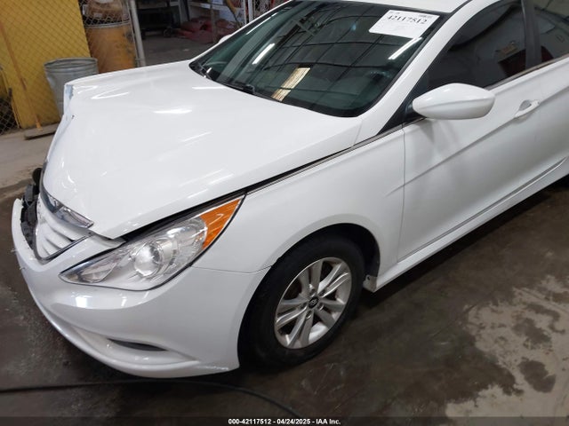 5NPEB4AC6EH907345 Hyundai SONATA GLS