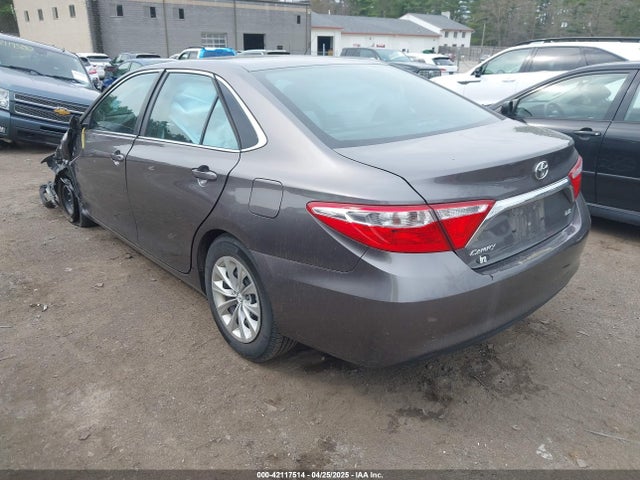 4T4BF1FK3GR574702 Toyota CAMRY LE