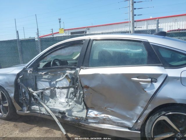 1HGCV1F43NA080895 Honda Accord Sport Special Edition