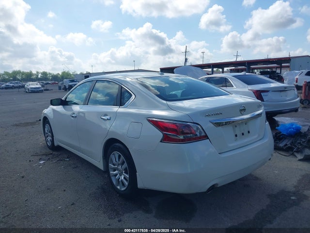 1N4AL3AP4FN381975 Nissan Altima 2.5 S