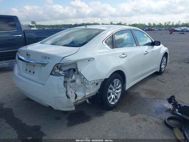 1N4AL3AP4FN381975 Nissan Altima 2.5 S