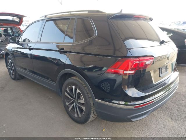 2023 VOLKSWAGEN TIGUAN 3VVRB7AX8PM068965 Photo 2