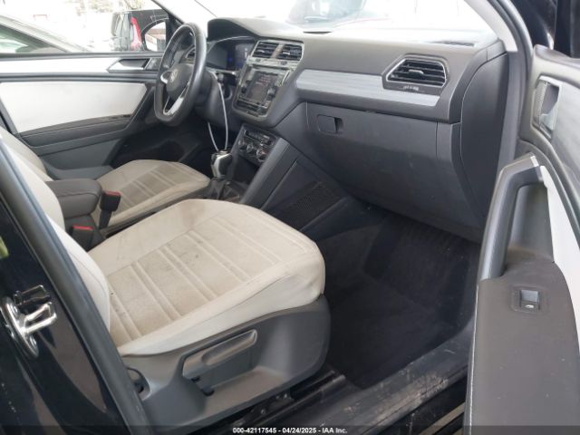 2023 VOLKSWAGEN TIGUAN 3VVRB7AX8PM068965 Photo 4