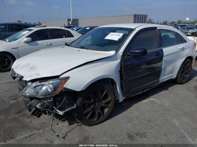 2013 CHRYSLER 200 1C3CCBCG8DN751644 Photo 1