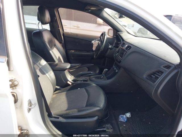 2013 CHRYSLER 200 1C3CCBCG8DN751644 Photo 4