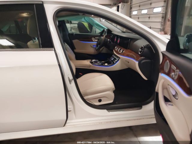 WDDZF4JB5JA331431 Mercedes-Benz E 300
