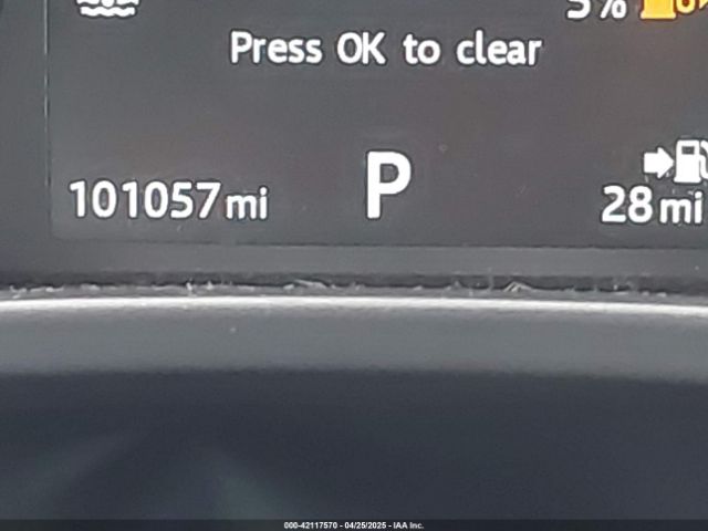 2017 JAGUAR F-PACE SADCJ2BNXHA087740 Photo 6