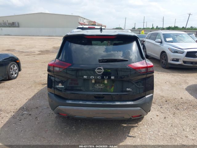 5N1BT3CA3PC825654 Nissan Rogue Sl Fwd