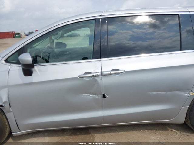 Chrysler Voyager Lx 2023 2C4RC1CG7PR549935 Image 14