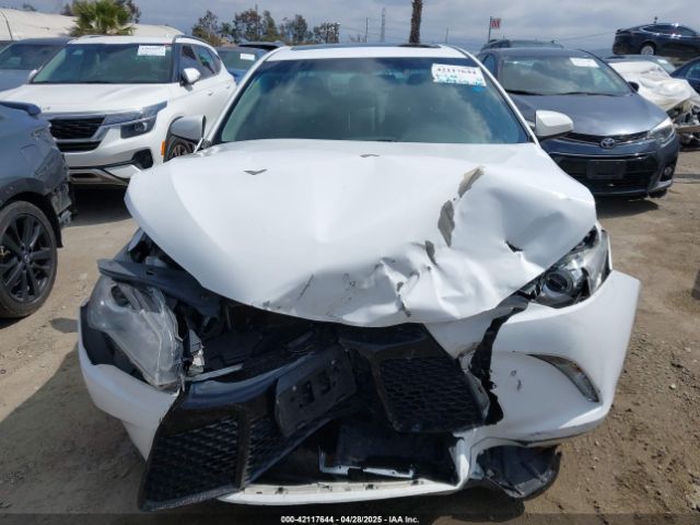 4T1BF1FK9HU352693 Toyota CAMRY SE