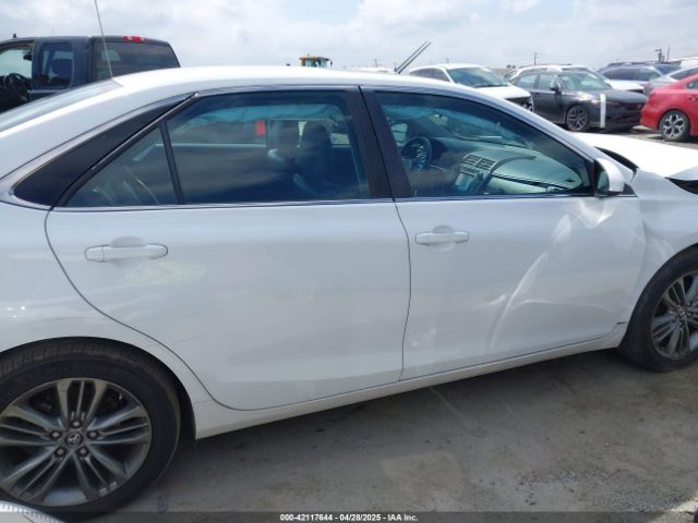 4T1BF1FK9HU352693 Toyota CAMRY SE