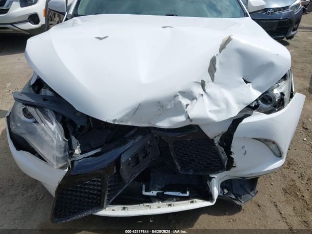 4T1BF1FK9HU352693 Toyota CAMRY SE