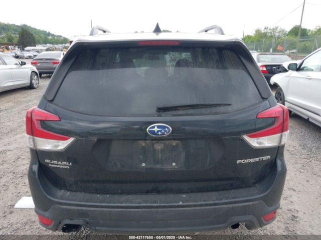 JF2SKAEC6KH509995 Subaru Forester Premium