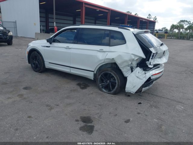 3VVCB7AX6RM093792 Volkswagen Tiguan 2.0t Se R-line Black