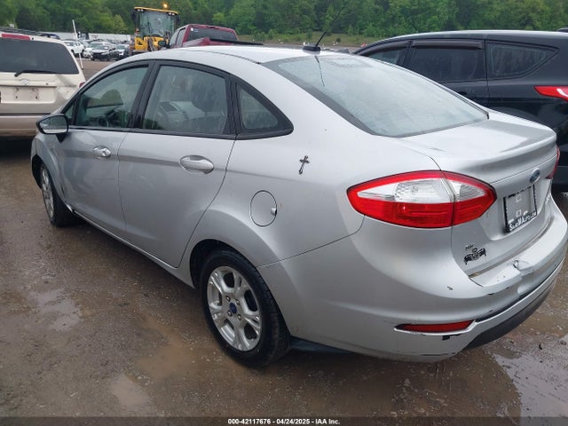 3FADP4BJ4FM204354 Ford FIESTA SE