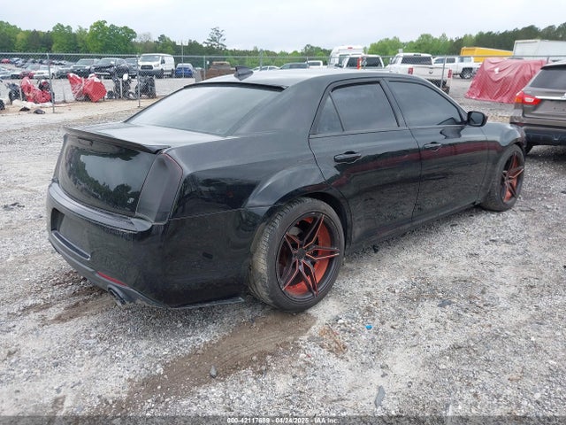 Chrysler 2019 2019 2C3CCABG0KH515491 Image 4
