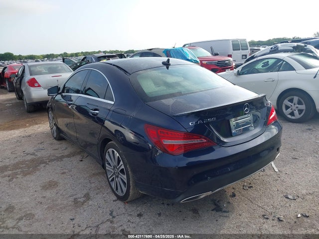Mercedes-Benz CLA 250 2018 WDDSJ4EB4JN637135 Image 3