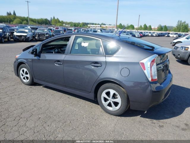 JTDKN3DU5F0403361 Toyota Prius Three