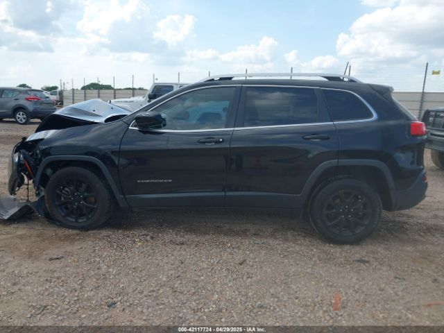 1C4PJLLB0JD511454 Jeep Cherokee Latitude Plus Fwd
