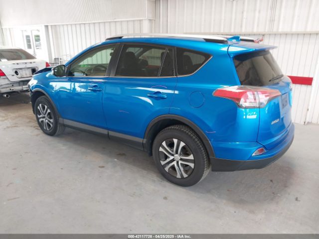 JTMBFREV5GJ076639 Toyota RAV4 LE