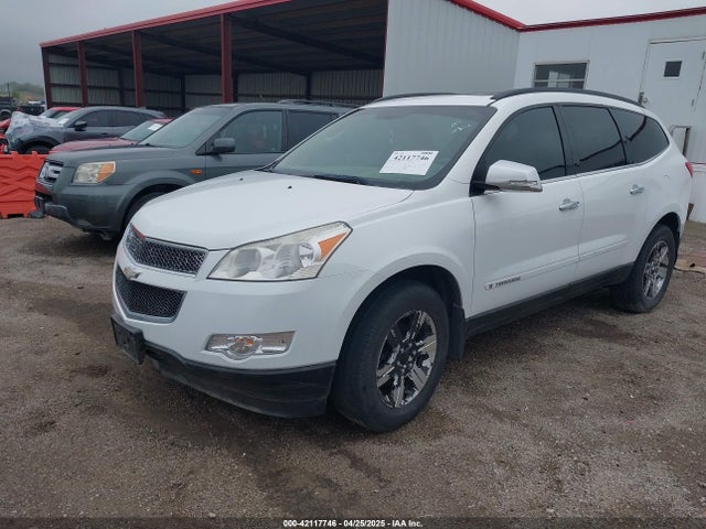 2009 Chevrolet Traverse Lt მანქანა იყიდება აუქციონზე, vin: 1GNEV23DX9S103016, აუქციონის ნომერი: 42117746
