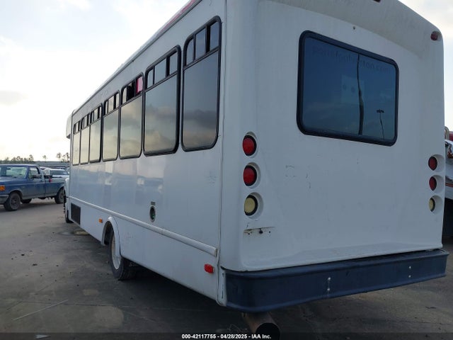 2013 Ic Corporation 3000 Ac მანქანა იყიდება აუქციონზე, vin: 5WEXWSKK2DH170680, აუქციონის ნომერი: 42117755