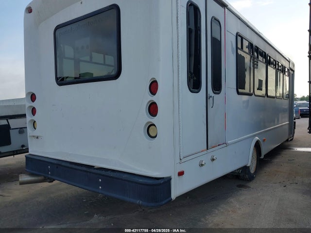 2013 Ic Corporation 3000 Ac მანქანა იყიდება აუქციონზე, vin: 5WEXWSKK2DH170680, აუქციონის ნომერი: 42117755