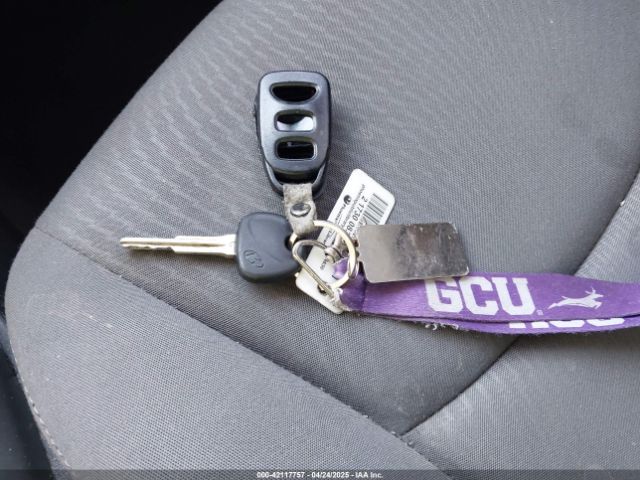 KMHDH4AE3FU329705 Hyundai ELANTRA SE