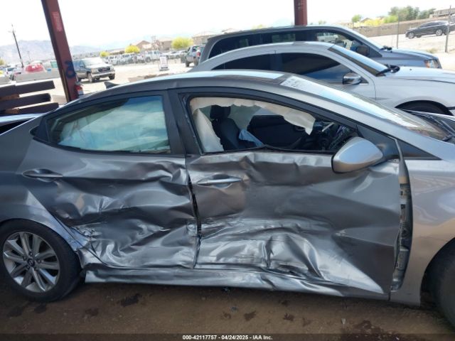 KMHDH4AE3FU329705 Hyundai ELANTRA SE