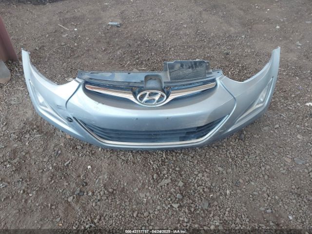 KMHDH4AE3FU329705 Hyundai ELANTRA SE