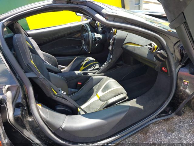 SBM14DCA9JW001142 Mclaren 720s Luxury/performance