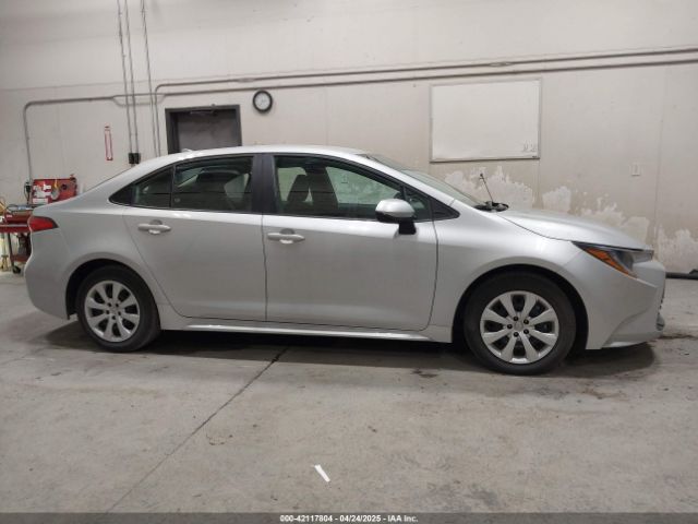 5YFB4MDE6RP162700 Toyota COROLLA LE