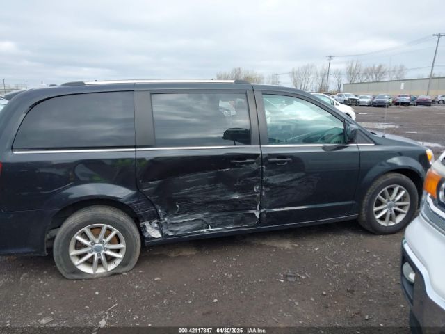 2C4RDGCG4JR239541 Dodge Grand Caravan Sxt