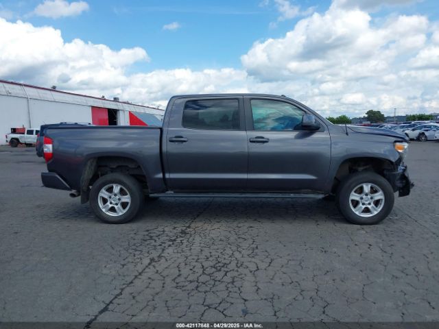 5TFHY5F16GX519385 Toyota Tundra Limited 5.7l V8