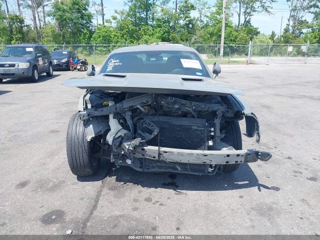2C3CDZGG5JH205324 Dodge Challenger Gt Awd