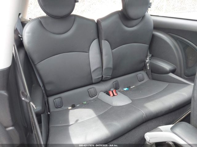 2010 MINI COOPER WMWMF3C52ATZ61026 Photo 7